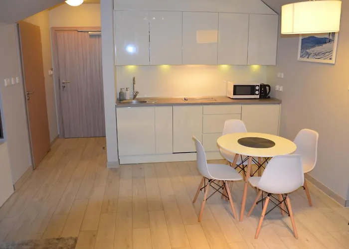 Czarna Gora Haven Aparthotel 3*