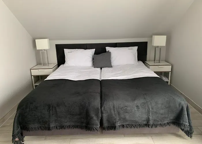 Czarna Gora Haven Aparthotel 3*